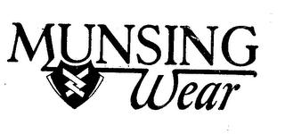 MUNSINGWEAR logo