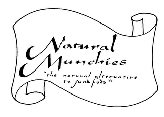 NATURAL MUNCHIES "THE NATURAL ALTERNATIVE TO JUNK FOOD" logo