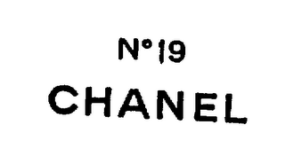 NO 19 CHANEL logo