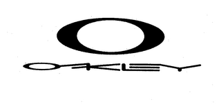 O OAKLEY logo