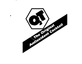 O2T THE ORIGINAL ANTIOXIDANT COCKTAIL logo