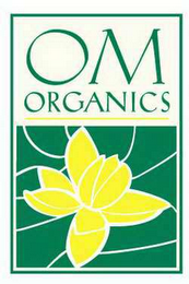 OM ORGANICS logo