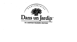 PARFUMERIES DANS UN JARDIN PARIS THE EUROPEAN FRAGRANCE BOUTIQUE logo