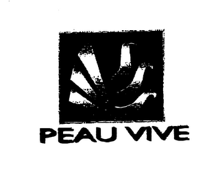 PEAU VIVE logo