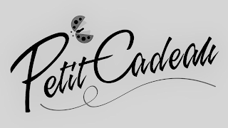PETIT CADEAU logo