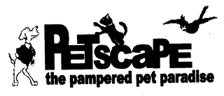 PETSCAPE THE PAMPERED PET PARADISE logo
