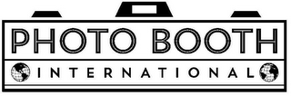 PHOTO BOOTH INTERNATIONAL logo