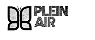 PLEIN AIR logo
