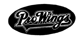 PRO WINGS logo