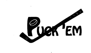 PUCK 'EM logo