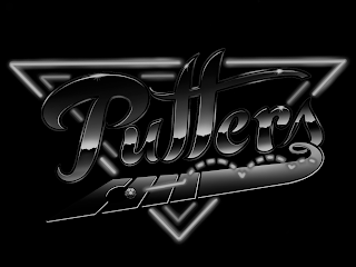 PUTTERS logo