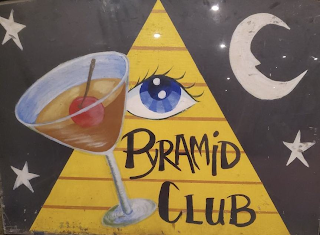 PYRAMID CLUB logo