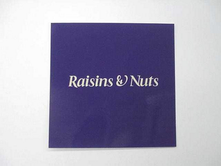 RAISINS & NUTS logo