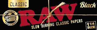 RAW CLASSIC BLACK SLOW BURNING CLASSIC PAPERS AUTHENTIC UNBLEACHED GENUINE CLASSIC FIBERS 1 1/4 SIZE logo
