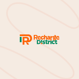 RD RECHARGE D!STRICT logo