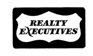 REALTY EXECUTIVES logo