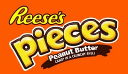REESE'S PIECES PEANUT BUTTER CANDY IN A CRUNCHY SHELL logo