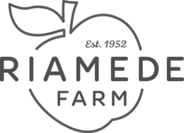 RIAMEDE FARM EST. 1952 logo