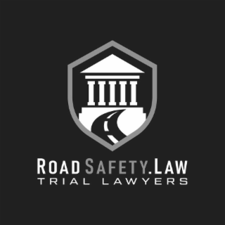 ROADSAFETY.LAW TRIAL LAWYERS logo