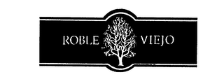 ROBLE VIEJO logo