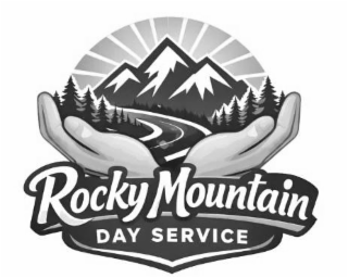 ROCKY MOUNTAIN DAY SERVICE logo