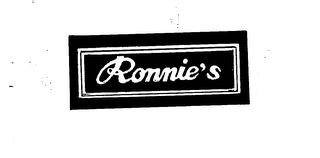 RONNIE'S logo