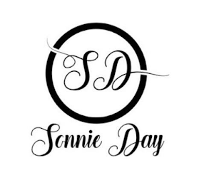 S D SONNIE DAY logo