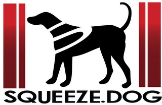 S SQUEEZE.DOG logo
