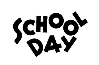 SCHOOL DAY logo