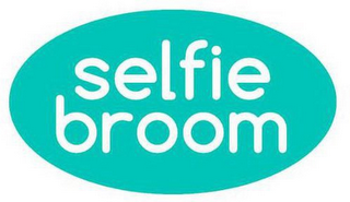 SELFIE BROOM logo