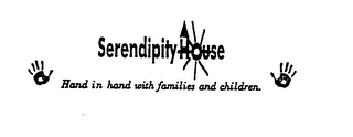 SERENDIPITY HOUSE HAND IN HAND WITH FAMILIES AND CHILDREN. logo
