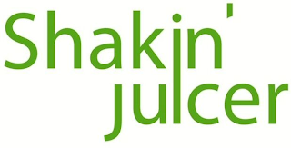 SHAKIN` JUICER logo