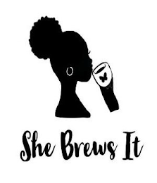 SHE BREWS IT logo