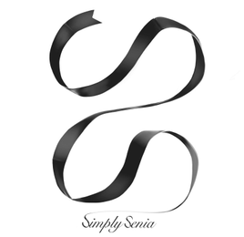SIMPLY SENIA logo