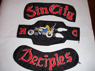SIN CITY M. C. DECIPLES logo