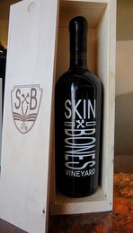 SKIN X BONES EST. 1978 logo