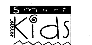 SMART KIDS logo