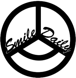 SMILE DAILY logo