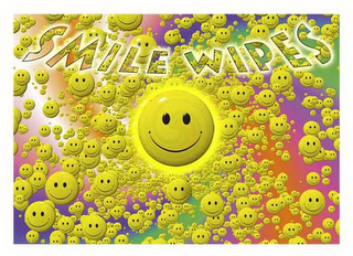 SMILE WIPES logo