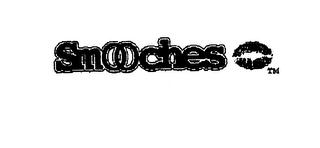 SMOOCHES logo