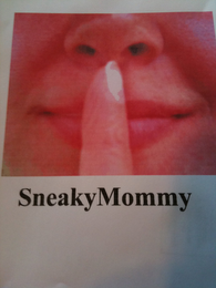 SNEAKYMOMMY logo