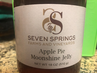SS SEVEN SPRINGS FARMS AND VINEYARDS logo