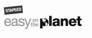 STAPLES EASY ON THE PLANET logo
