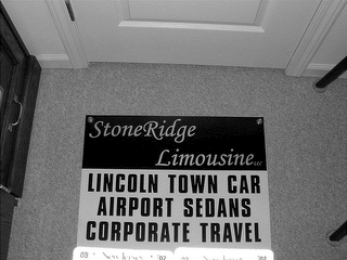 STONERIDGE LIMOUSINE LINCOLN TOWN CAR AIRPORT SEDANS CORPORATE TRAVEL logo