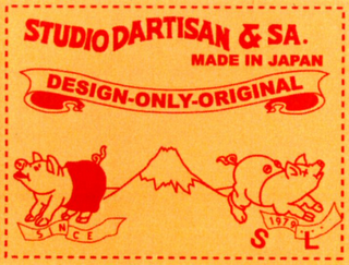 STUDIO DARTISAN & SA. MADE IN JAPAN DESIGN-ONLY-ORIGINAL SINCE 1979 SL logo