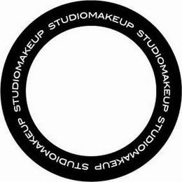STUDIOMAKEUP logo