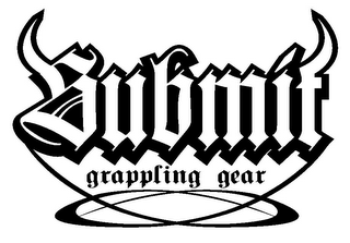 SUBMIT GRAPPLING GEAR logo