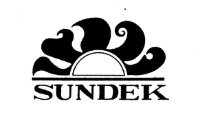 SUNDEK logo