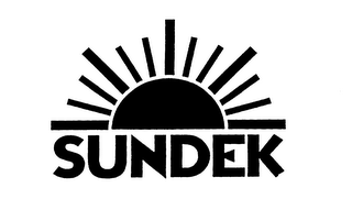 SUNDEK logo