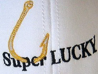 SUPER LUCKY logo